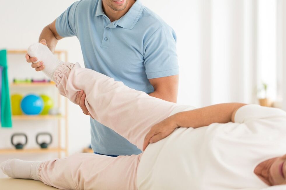 gymnastics for hip joint arthrosis